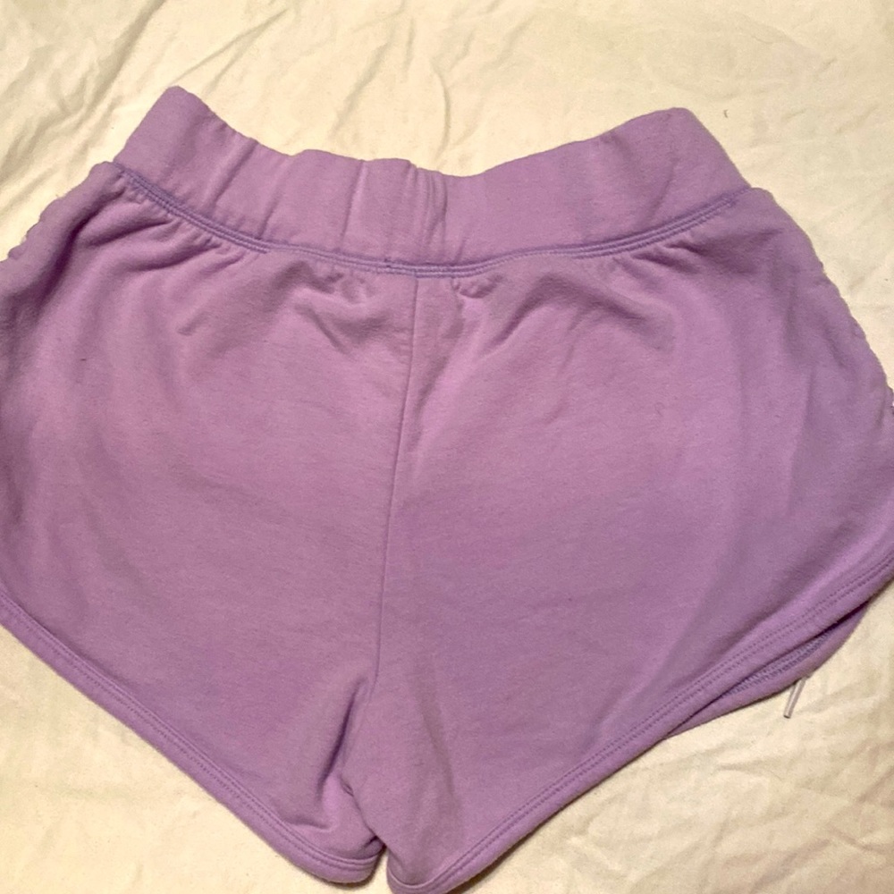 PINK Victoria Secret |80’s Skater Girl Shorts Lavender - Picture 4 of 4